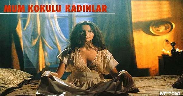 Mum Kokulu Kadınlar