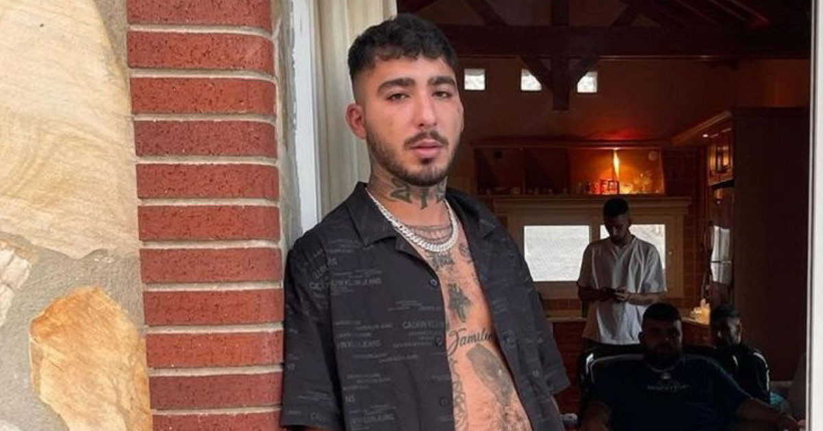 Sahneyi yarıda kesti