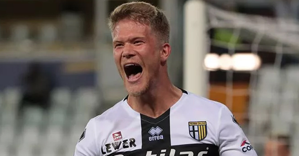 Hangi takımlarda oynadı?