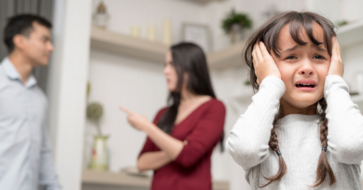 Aile İçi Şiddet Çocukta Endişeli Kişilik Oluşmasına Sebep Oluyor