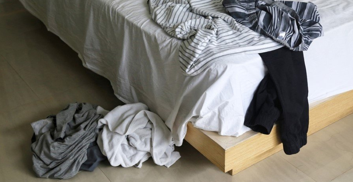 YATAK ALTI DAĞINIKLIĞI