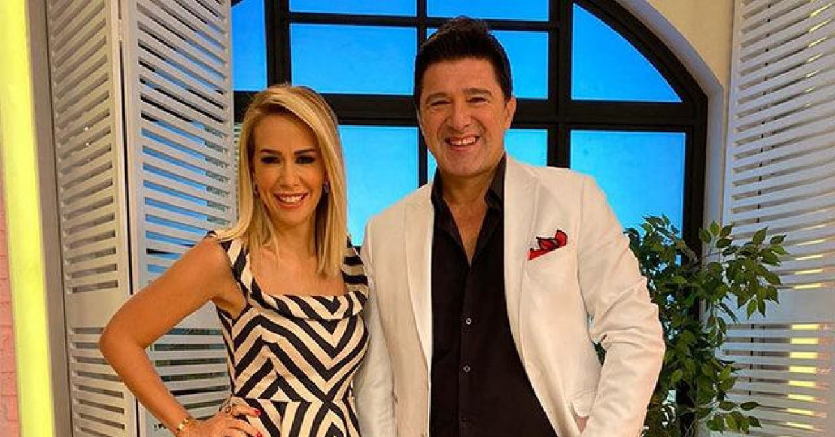 Hakan Ural tek sunuyordu