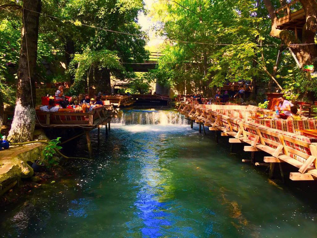 YUVARLAKÇAY NEREDE?