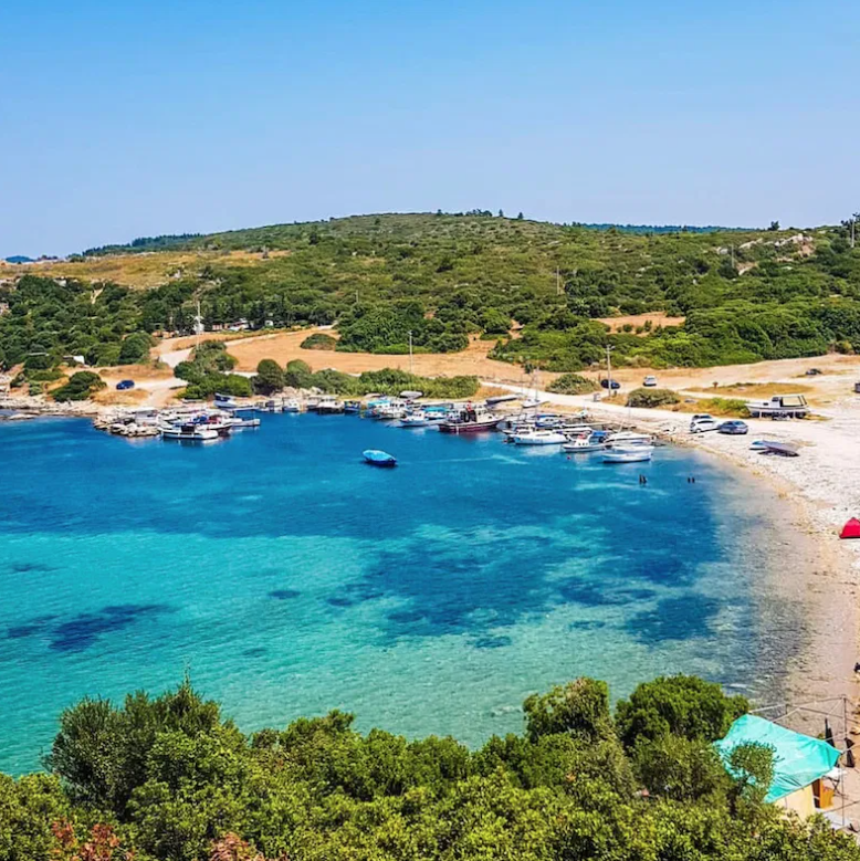 6. URLA DEMİRCİLİ KOYU KAMP ALANI, İZMİR