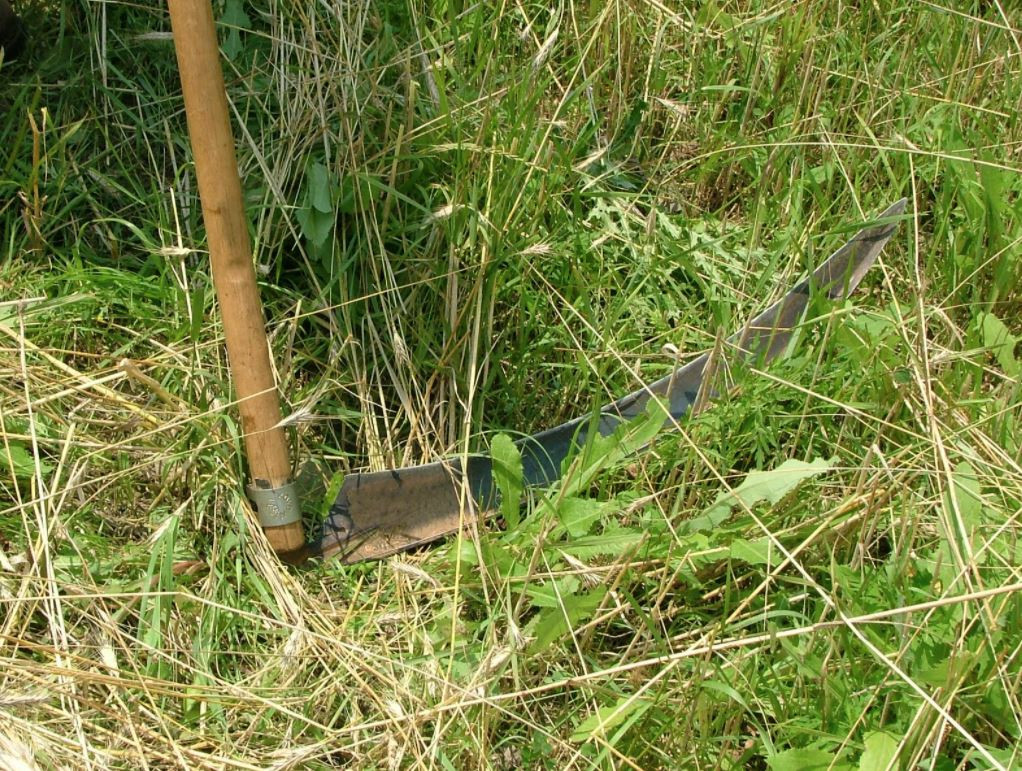 72 YILDIR ELLERİ OLMADAN YAŞAMA TUTUNUYOR