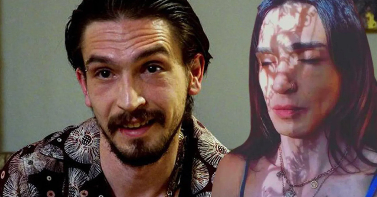 Oğluyla görüşüyor