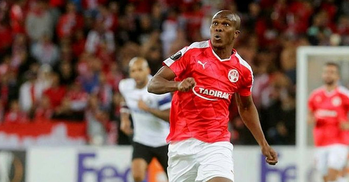 Hangi takımlarda oynadı?