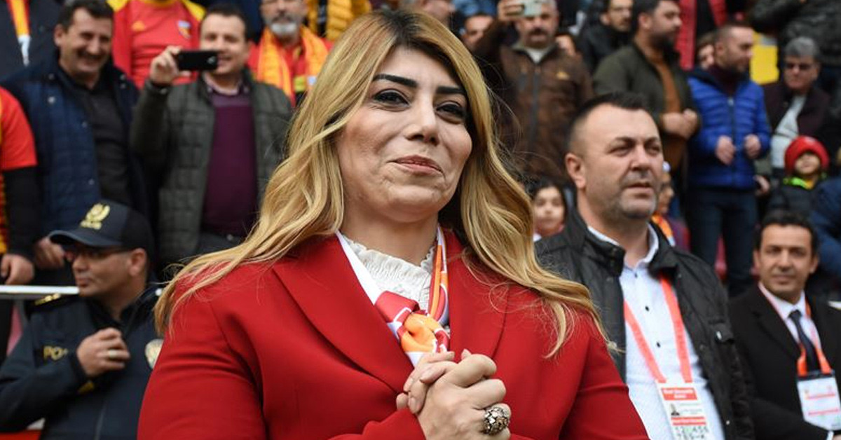 Berna Gözbaşı Berna Gözbaşı