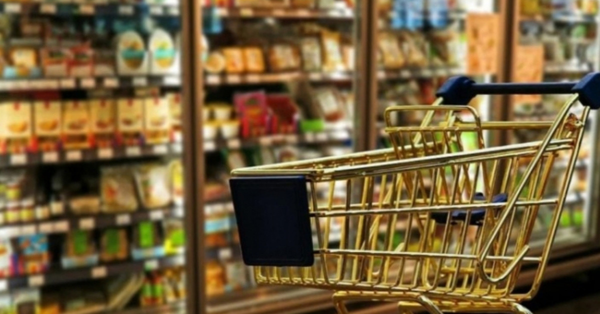 Fahiş fiyat artışı yapan marketlere para cezası kesilmeye başlandı Fahiş fiyat artışı yapan marketlere para cezası kesilmeye başlandı