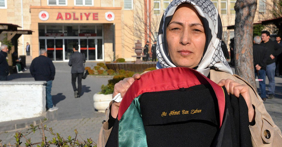 35 kişinin hayatını kaybettiği Ezgi Apartmanı davası dün gerçekleşti 35 kişinin hayatını kaybettiği Ezgi Apartmanı davası dün gerçekleşti