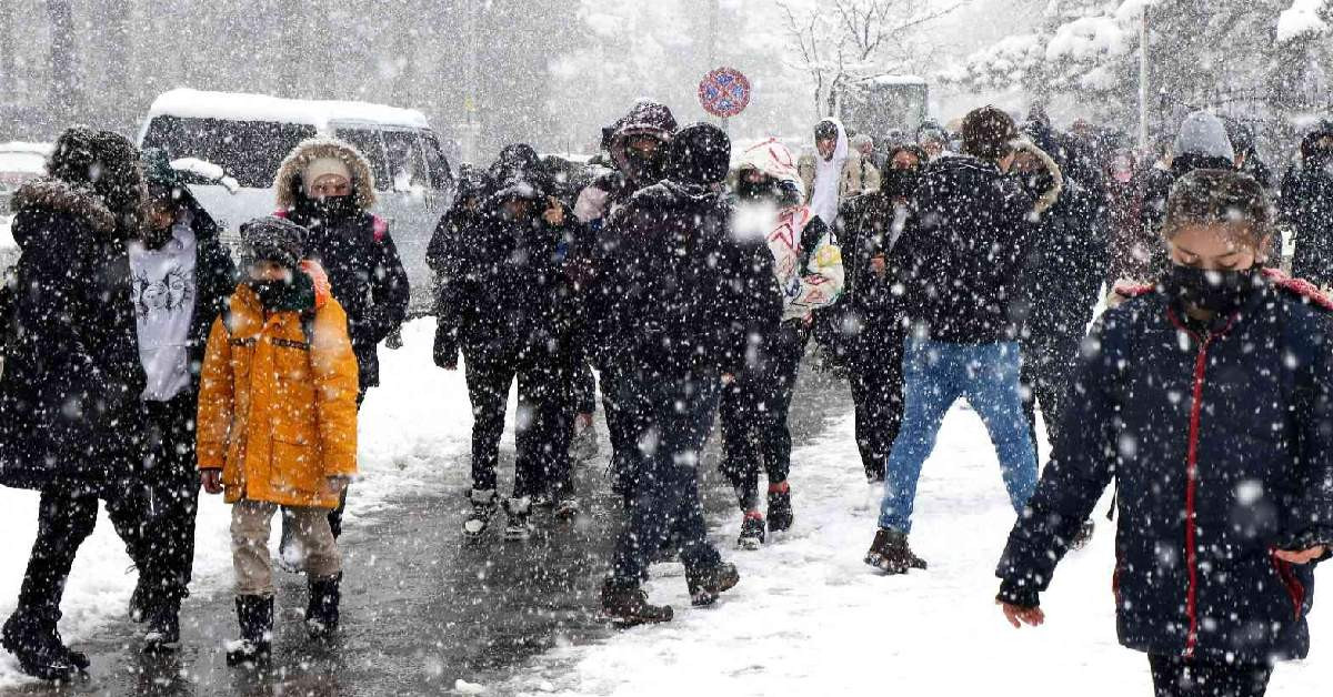6 Şubat Okullar Tatil Mi 2023