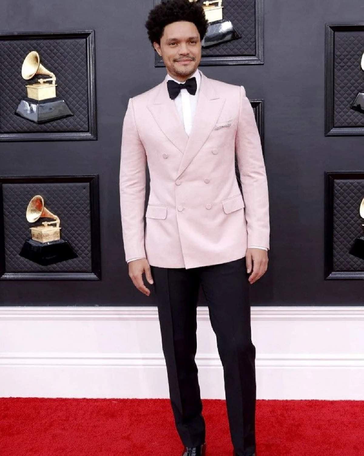 64'üncü Grammy Ödülleri kırmızı halı fotoğrafları