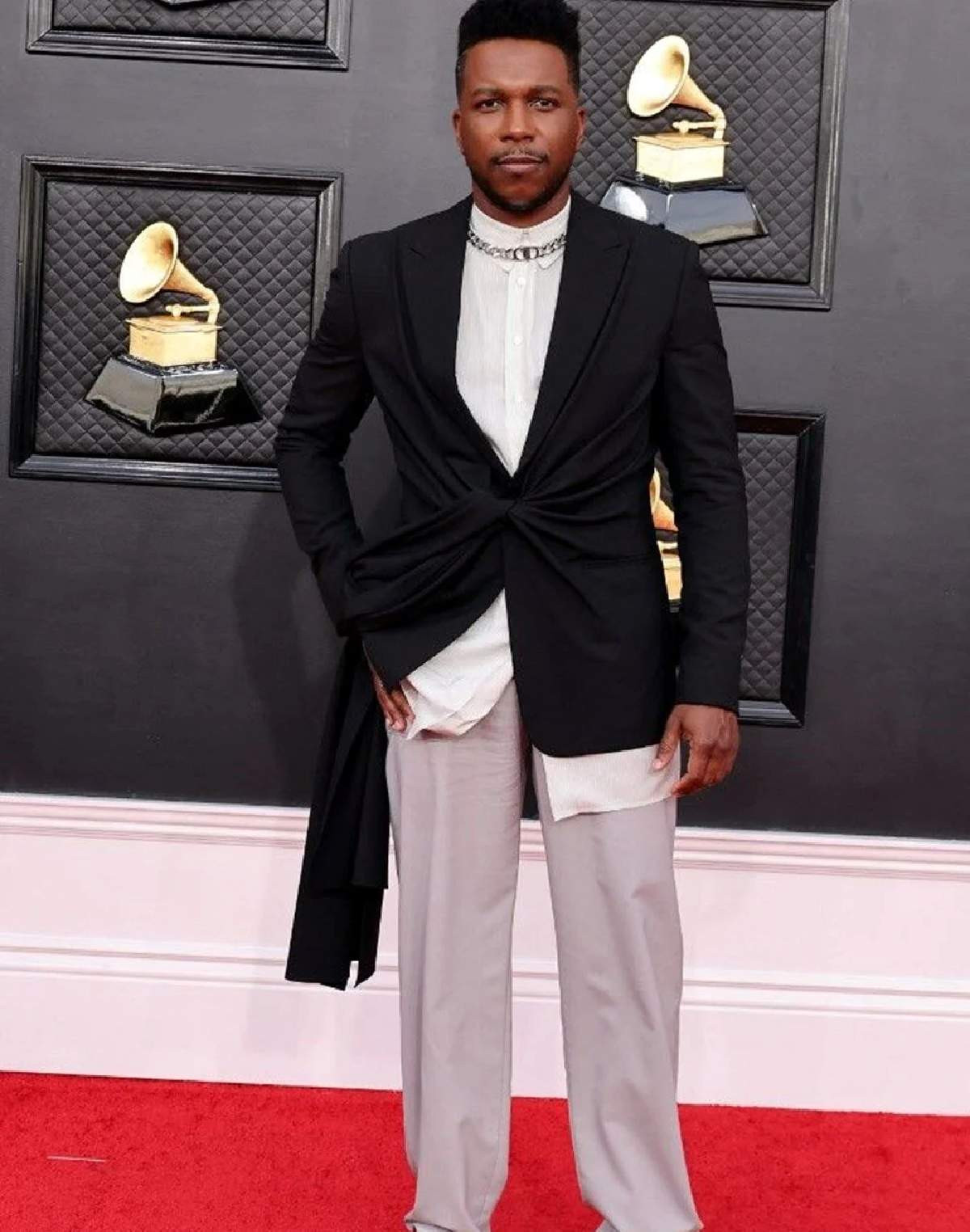 64'üncü Grammy Ödülleri kırmızı halı fotoğrafları