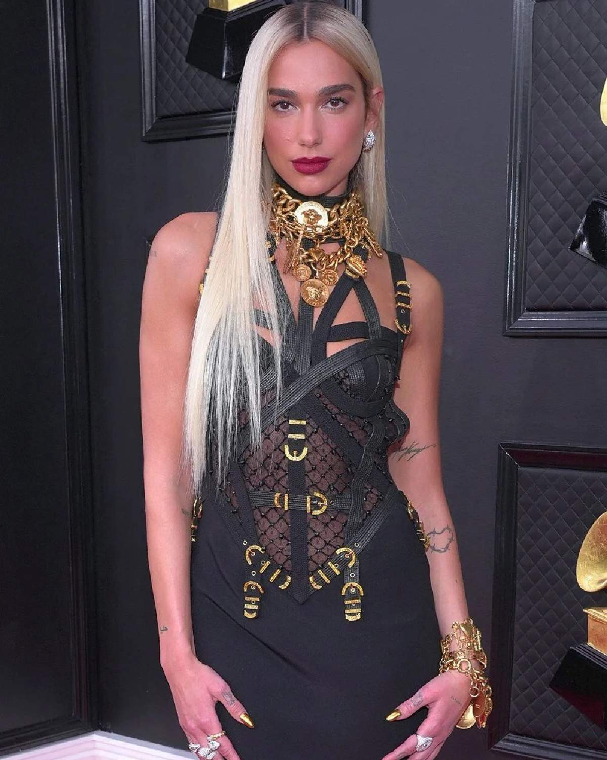 64'üncü Grammy Ödülleri kırmızı halı fotoğrafları