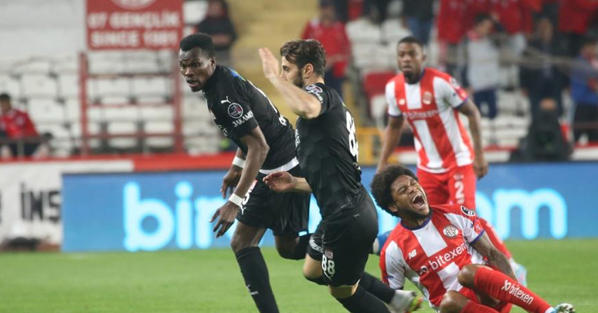 Antalyaspor Sivasspor karşılaşamsı