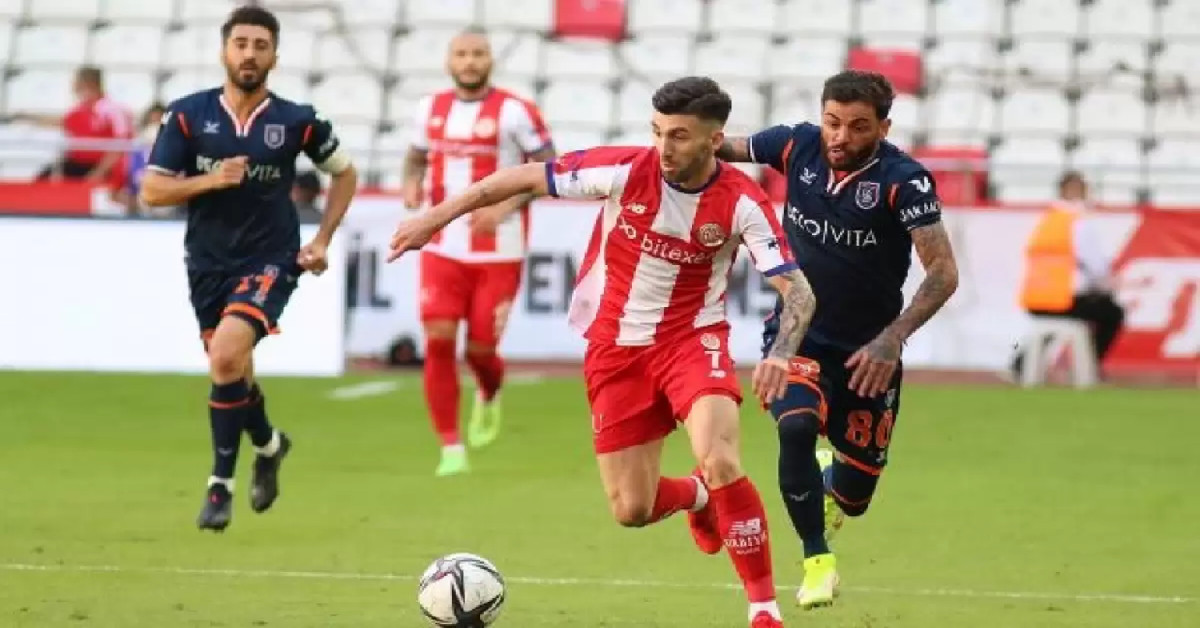 Başakşehir Antalyaspor
