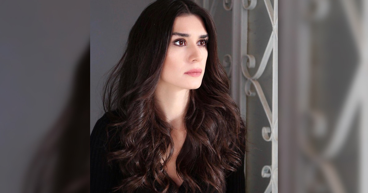 Burcu Kıratlı erkek arkadaşıyla yakalandı