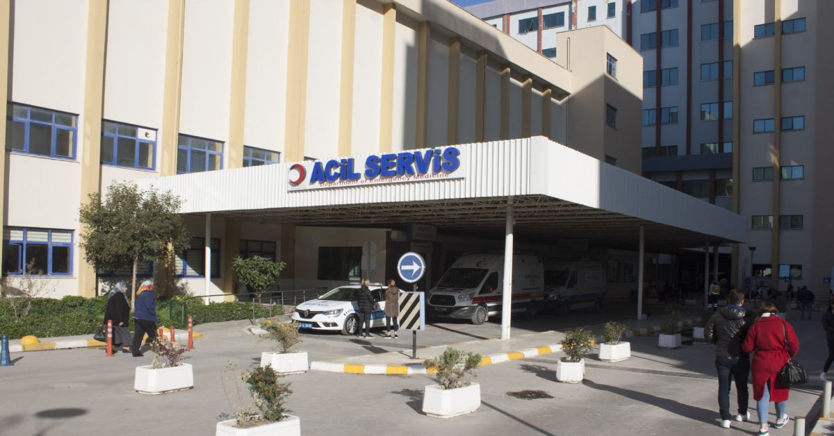 Acil servisler alarma geçti: Hasta başvuruları giderek artıyor
