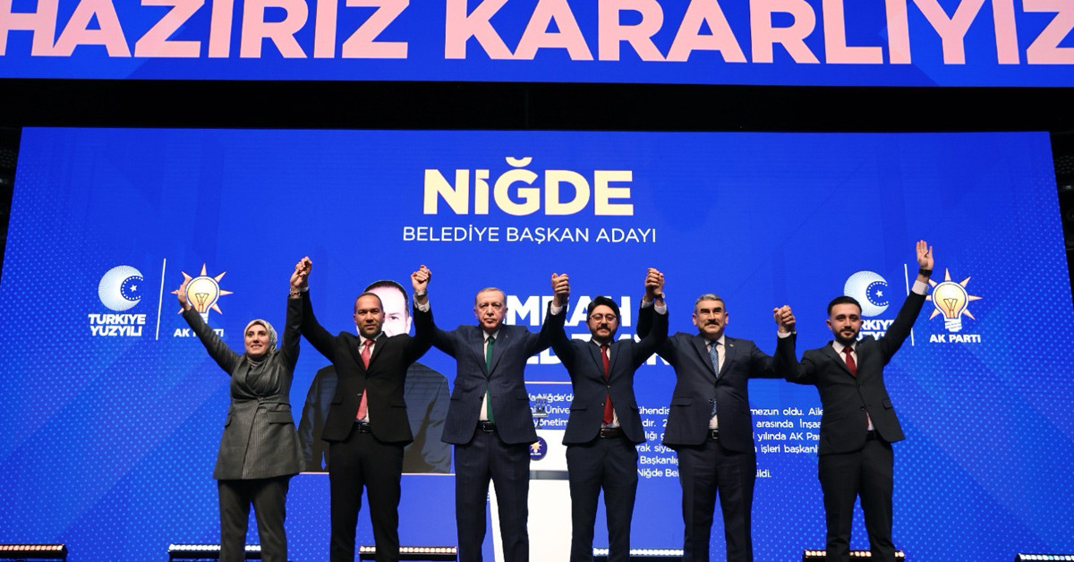 AK Parti aday tanıdım toplantısı