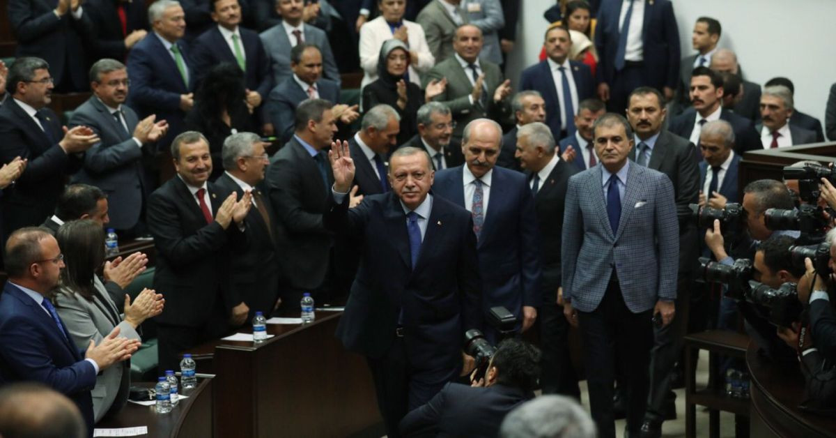 AK Parti’den yerel seçim analizi: Oy kaybı en yüksek olan şehirler incelenecek