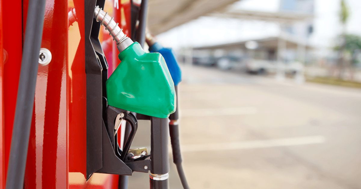 Akaryakıt fiyatlarına zam veya indirim var mı? Benzin motorin fiyatı kaç TL oldu?