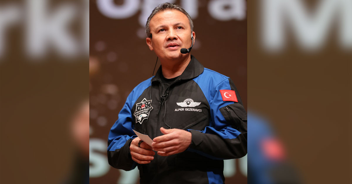 Alper Gezeravcı Dünya'ya döndü
