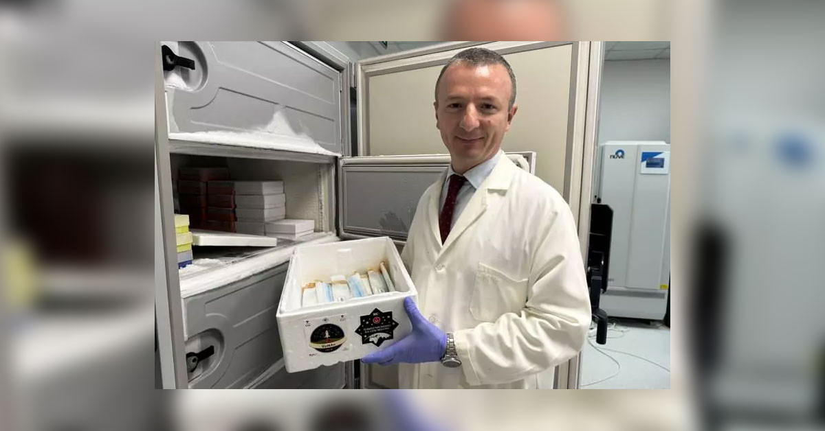 Alper Gezeravcı'nın Uluslararası Uzay İstasyonu'ndaki (ISS) çalışmaları sırasında gerçekleştirdiği 13 deneye ait örnekler, geçen hafta dünyaya ulaştığı öğrenildi. Alper Gezeravcı'nın Uluslararası Uzay İstasyonu'ndaki (ISS) çalışmaları sırasında gerçekleştirdiği 13 deneye ait örnekler, geçen hafta dünyaya ulaştığı öğrenildi.