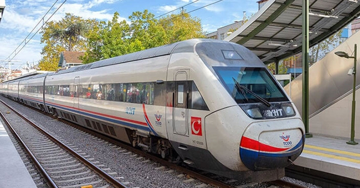 Ankara- Elmadağ bölgesel tren hattı açılışı 21 Mart'ta yapılacak Ankara- Elmadağ bölgesel tren hattı açılışı 21 Mart'ta yapılacak