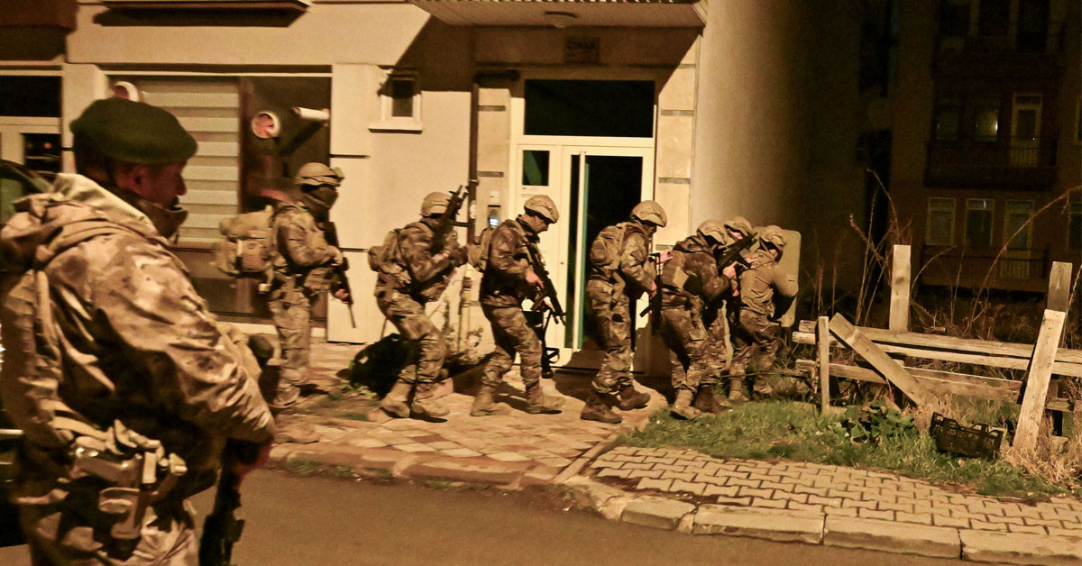 Ankara'da baba 7 yaşındaki çocuğunu rehin aldı