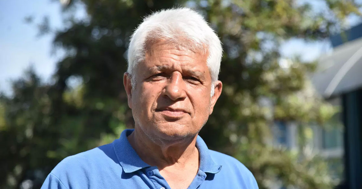 Antalya’daki sahile vuran yüzlerce denizanalarına dikkat çekti