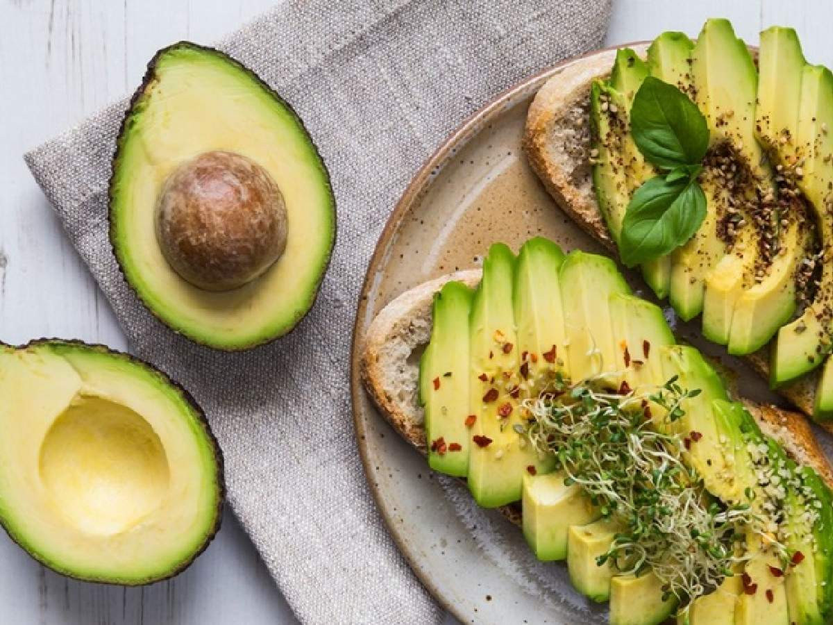 Avokado nasıl yenir, tüketilir? Avokado nasıl yenir, tüketilir?
