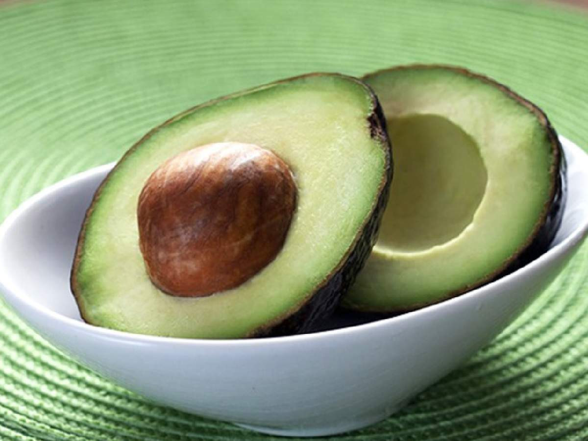 Avokado nasıl yenir, tüketilir? Avokado nasıl yenir, tüketilir?