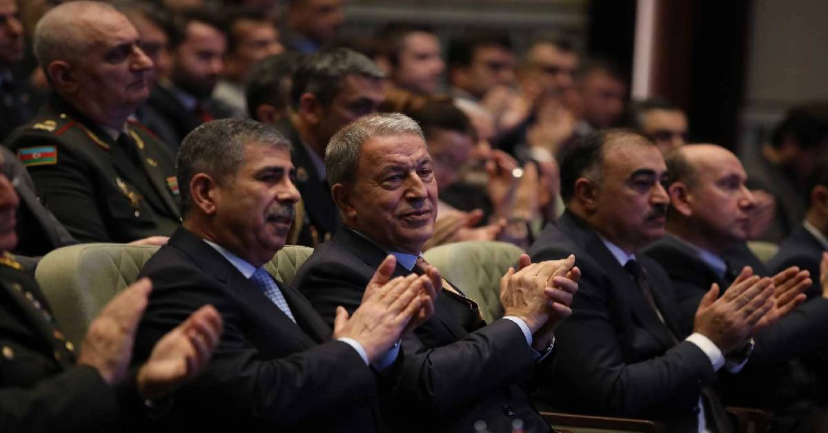Bakan Akar Azerbaycan Büyükelçiliği-2 Bakan Akar Azerbaycan Büyükelçiliği-2