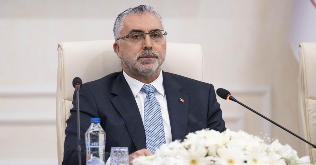 Bakan Işıkhan duyurdu: Emekliler için kritik karar Bakan Işıkhan duyurdu: Emekliler için kritik karar