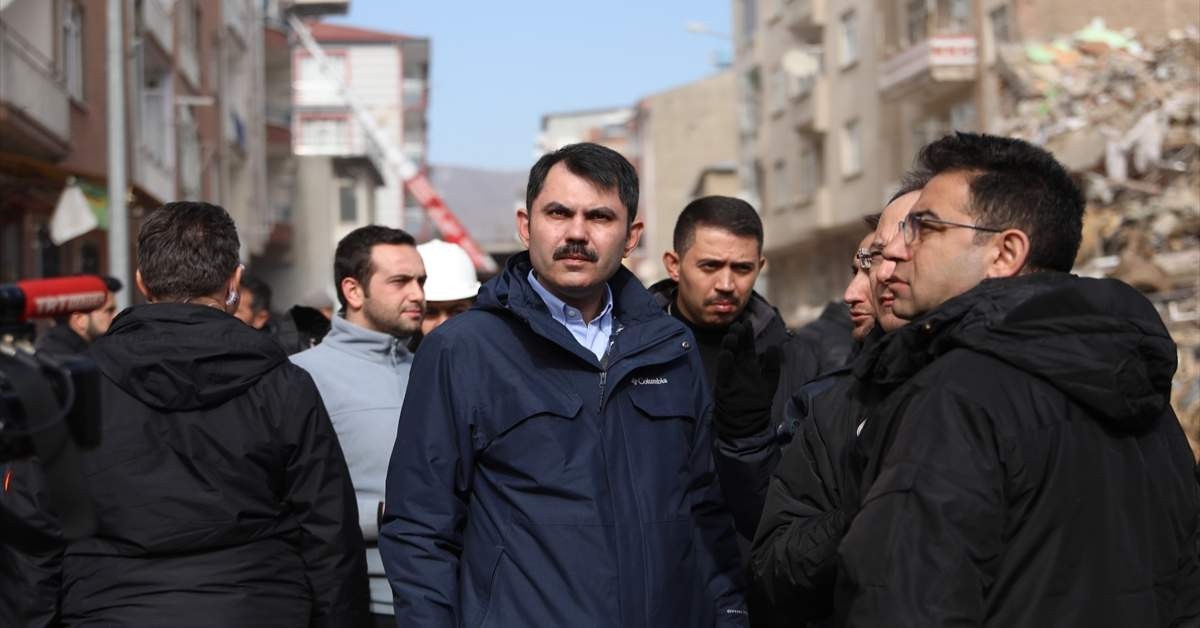Bakan Kurum Deprem-2 Bakan Kurum Deprem-2