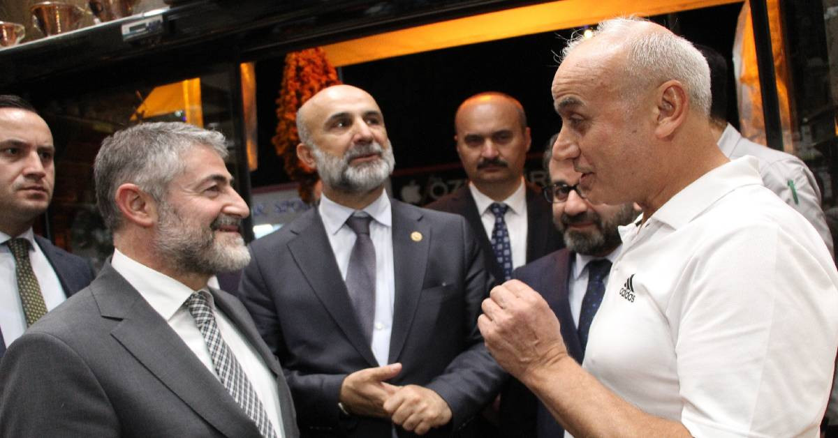 Bakan Nebati Batman