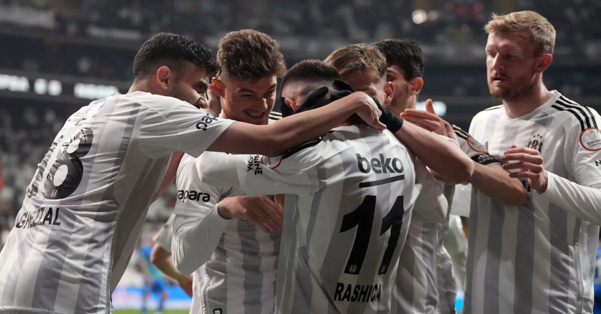 Beşiktaş yeni sezonda kökten değişecek: 11 futbolcuyla yollar ayrılacak