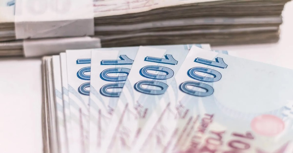 Binlerce firma emekliler için kolları sıvadı: Yüzde 50’ye varan indirimler yapılacak Binlerce firma emekliler için kolları sıvadı: Yüzde 50’ye varan indirimler yapılacak