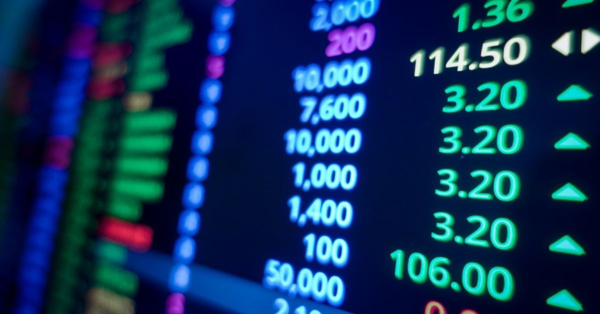 Borsa rekor dinlemiyor: Güne yine yükselişle başladı