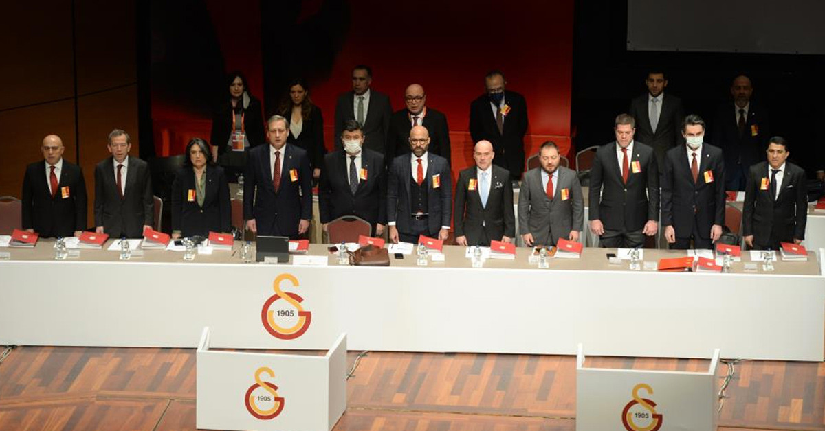 Burak Elmas ve yönetimi