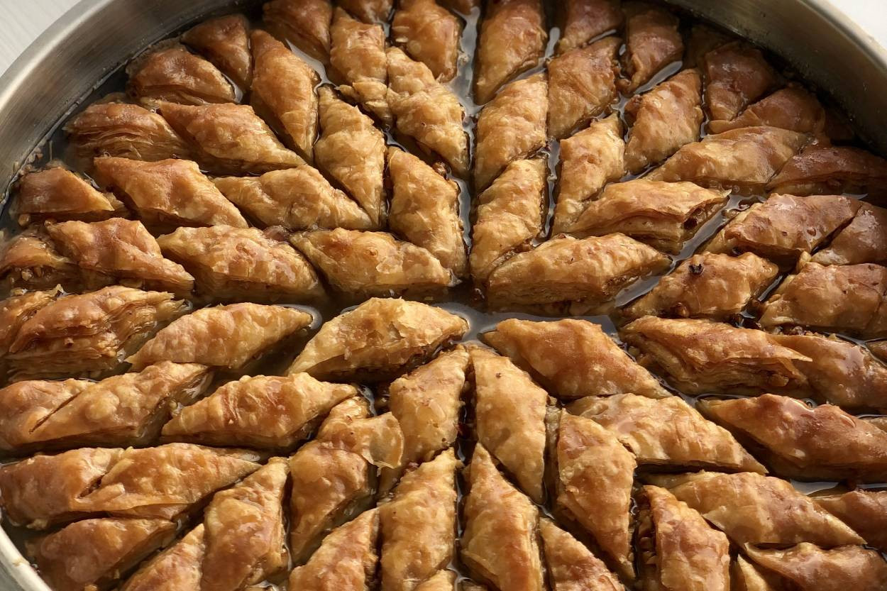 Cevizli Baklava Tarifi Cevizli Baklava Tarifi