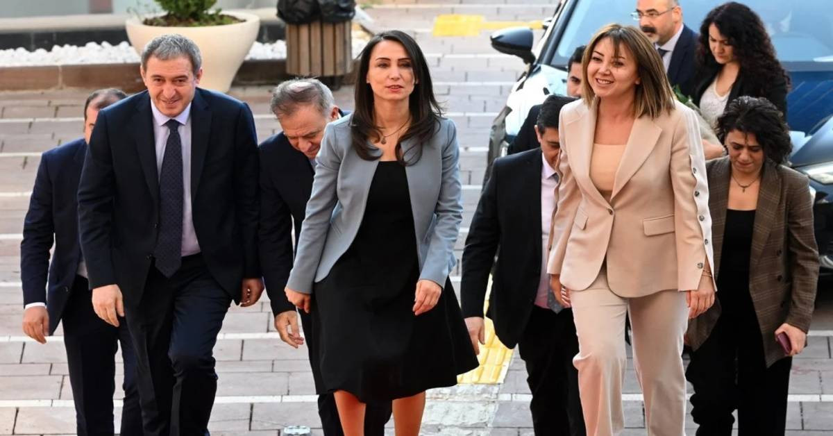 CHP DEM Parti
