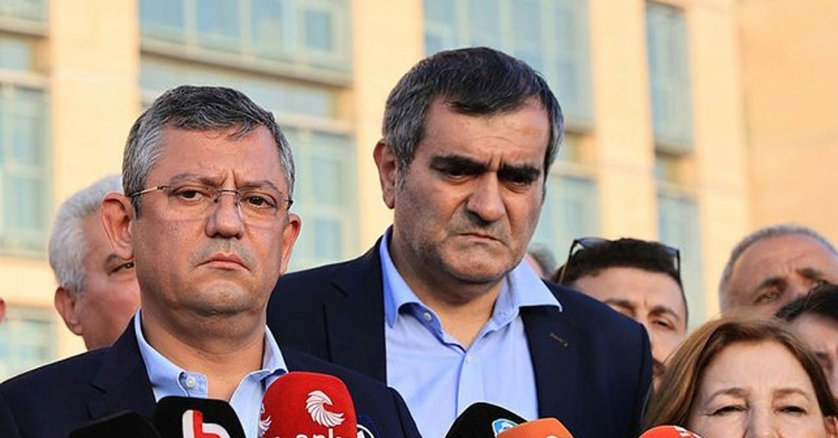 CHP'li Özgür Özel'e Cumhurbaşkanı Recep Tayyip Erdoğan tarafından manevi tazminat davası açıldı! CHP'li Özgür Özel'e Cumhurbaşkanı Recep Tayyip Erdoğan tarafından manevi tazminat davası açıldı!