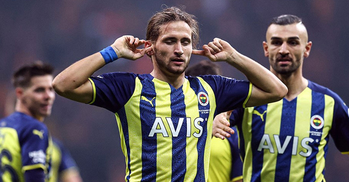 Crespo'nun menajeri açıklamalarda bulundu.