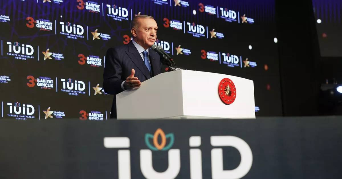 Cumhurbaşkanı Erdoğan Burhan Felek