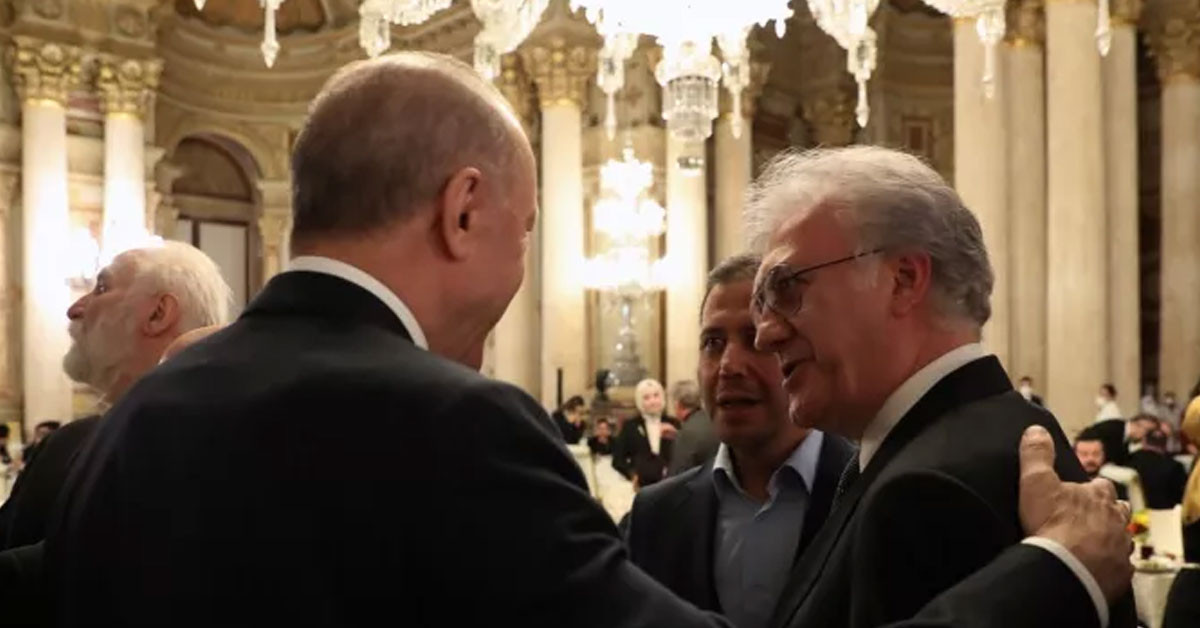 Cumhurbaşkanı Erdoğan ve sanatçıların iftarı Cumhurbaşkanı Erdoğan ve sanatçıların iftarı