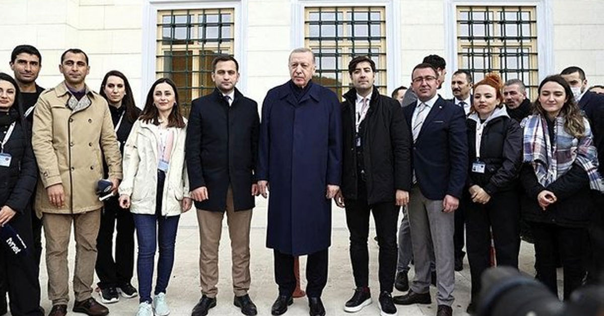 Cumhurbaşkanı Erdoğan'dan bayram namazı sonrası gündeme ilişkin kritik açıklamalar! Cumhurbaşkanı Erdoğan'dan bayram namazı sonrası gündeme ilişkin kritik açıklamalar!