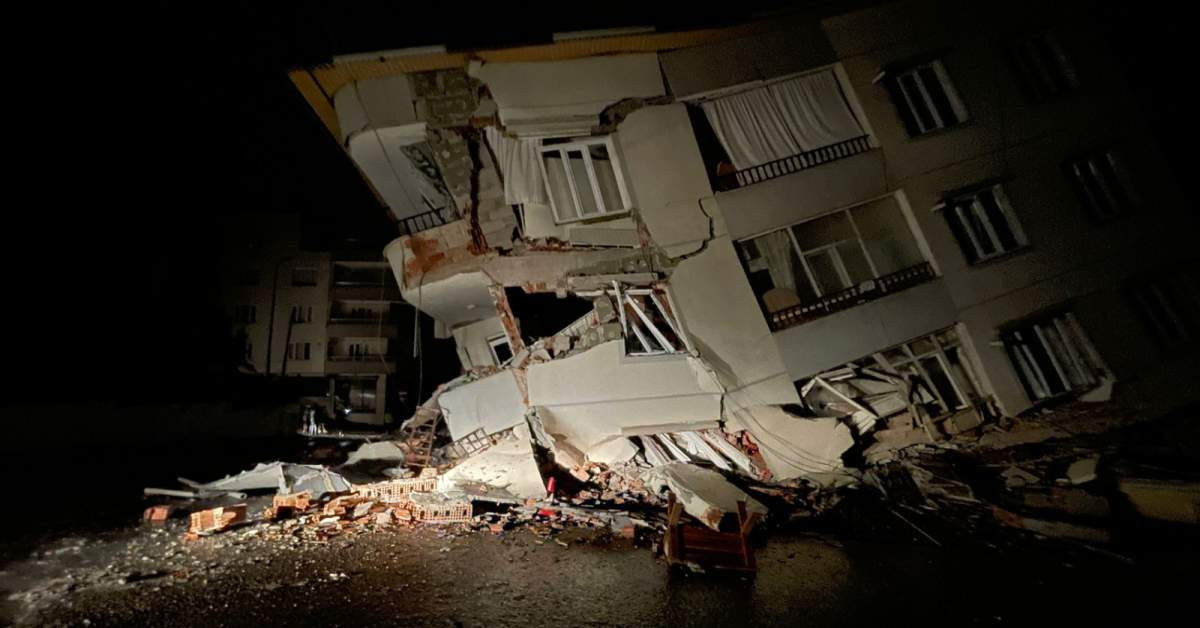 Deprem Son Dakika Gelişmeleri-2 Deprem Son Dakika Gelişmeleri-2