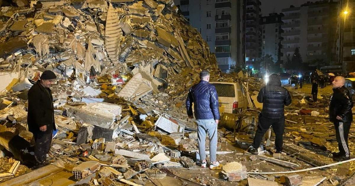 Deprem Son Dakika Gelişmeleri Deprem Son Dakika Gelişmeleri