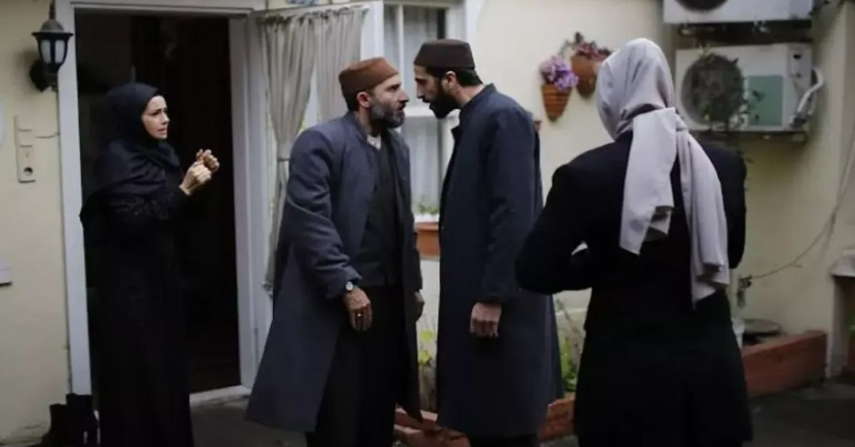 Dizinin hayranlarına kötü haber: Kızıl Goncalar dizisi bugün var mı, neden yok ve yeni bölüm ne zaman?